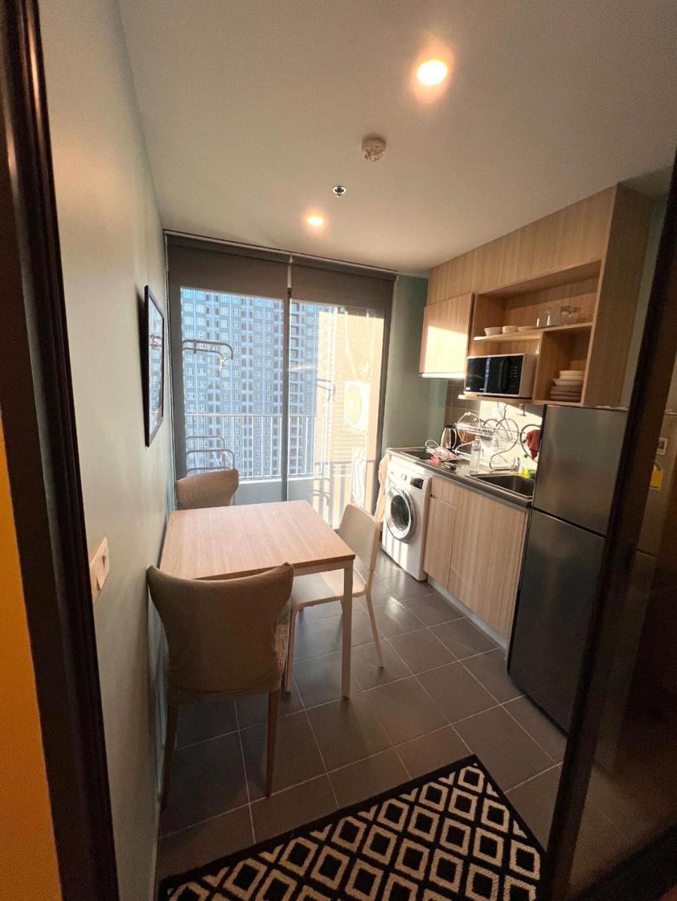 24th Floor, Cozy Skyline View Oasis 1bed & 1sofa