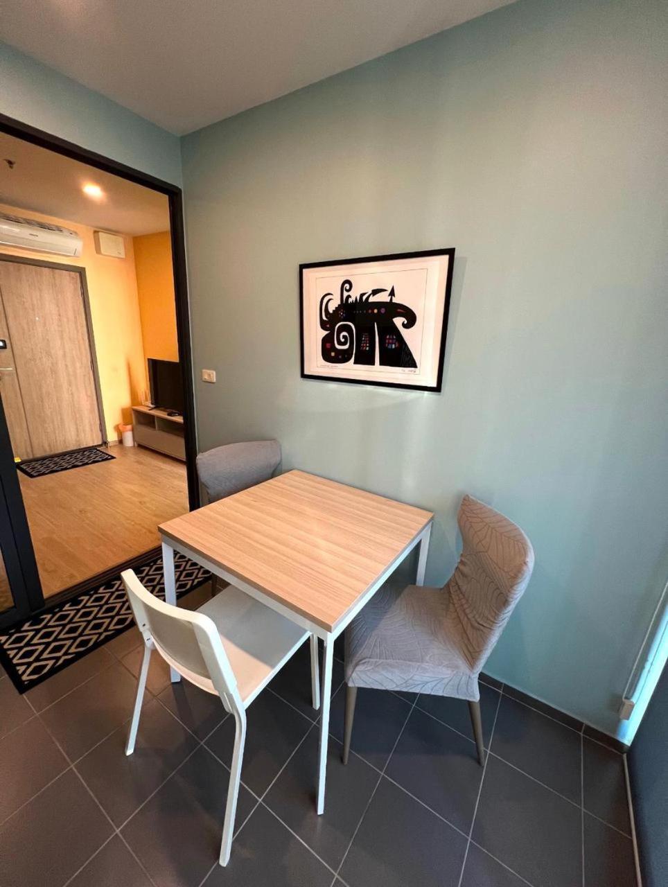 24th Floor, Cozy Skyline View Oasis 1bed & 1sofa